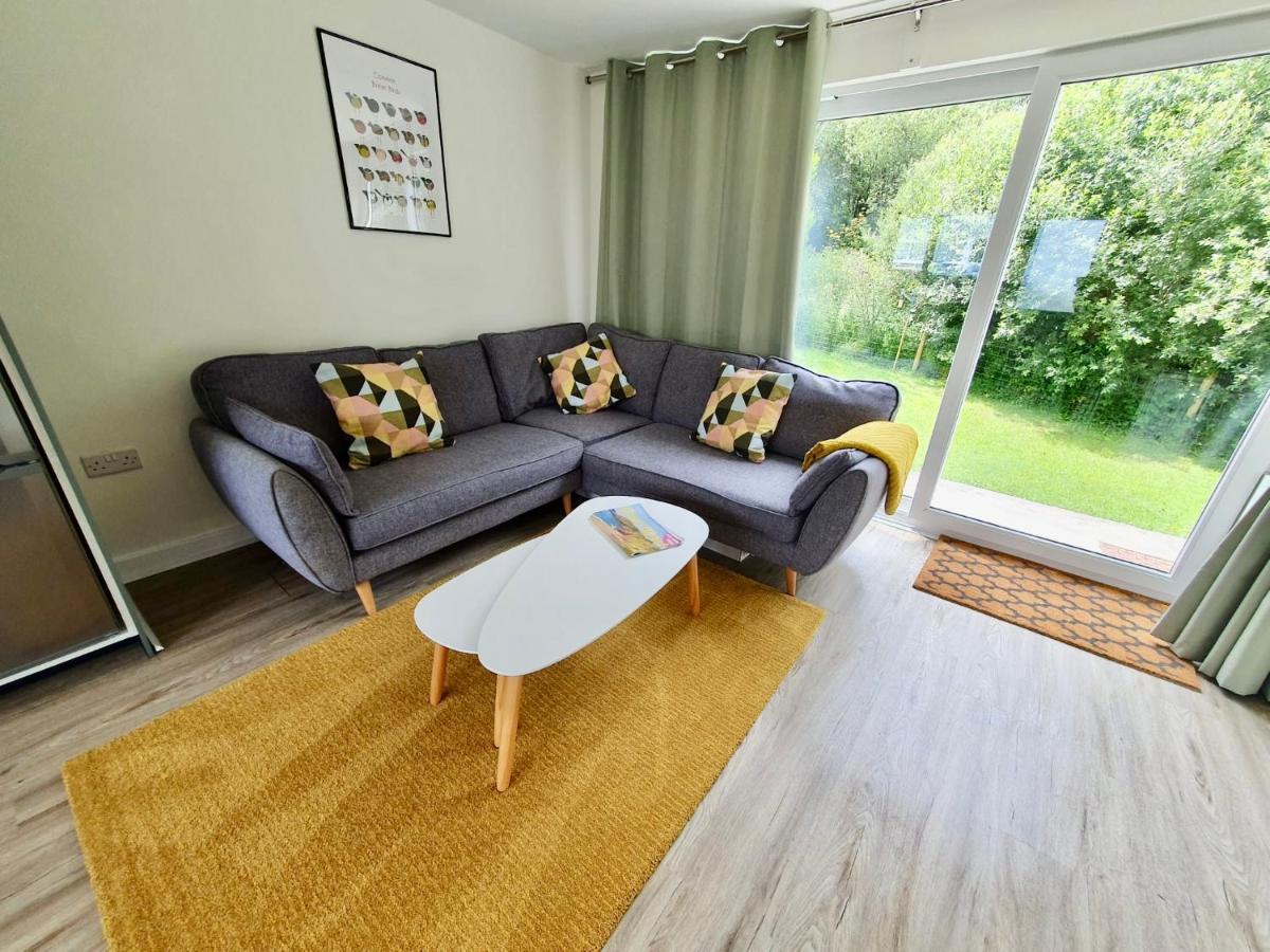 Beach Woods Coastal Path Chalet Hodgeston エクステリア 写真